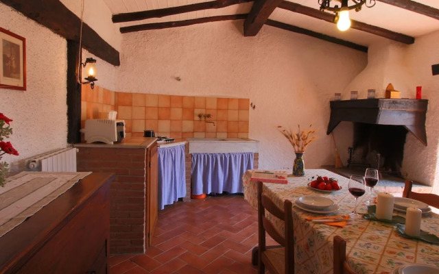 Beautiful Antique Borgo With Breathtaking Panorama's and Pool