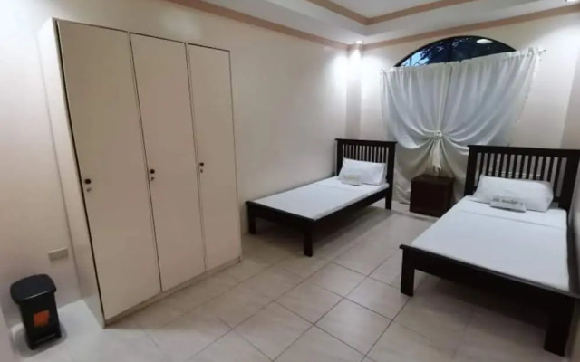 OYO 799 Ddd Habitat Iloilo