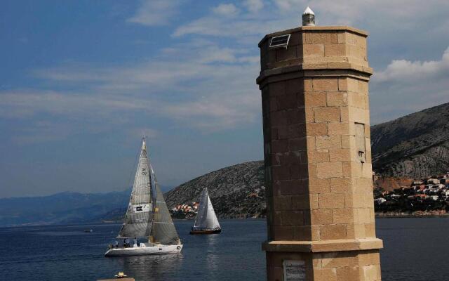 Apartment Vesna Senj