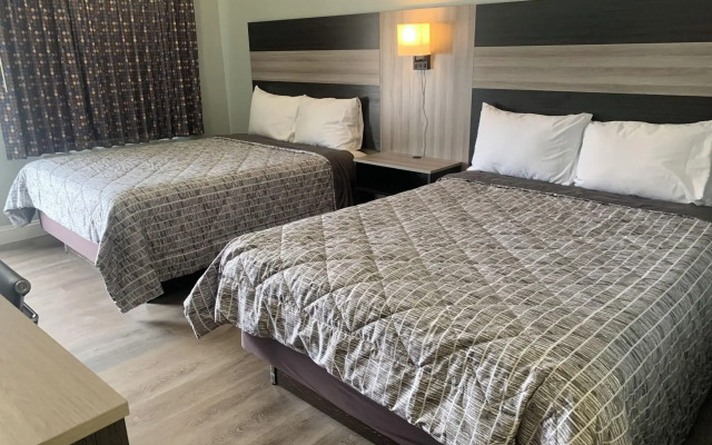 Monterey Oceanside Inn