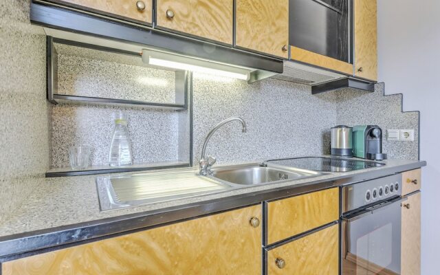 Plush Apartment in St. Kanzian am Klopeinersee with Sauna