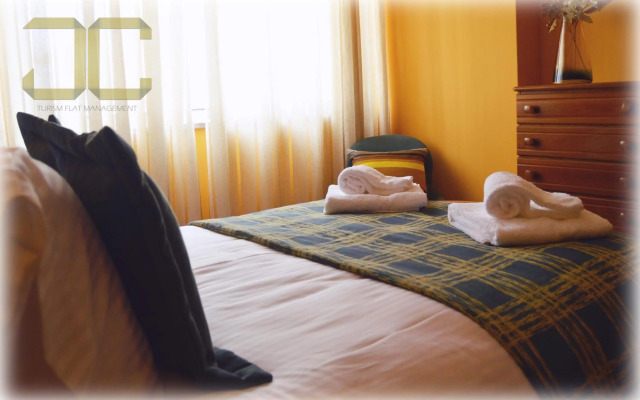 Learn Porto Apartment by JC