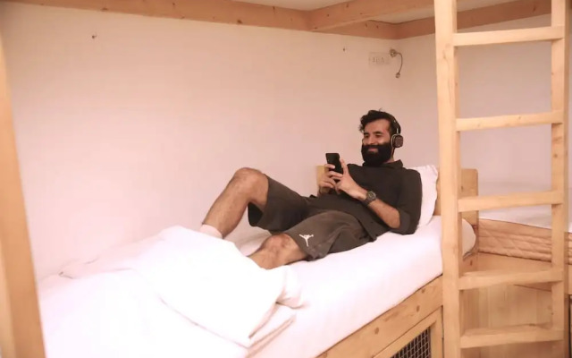 Nap Manor Hostels