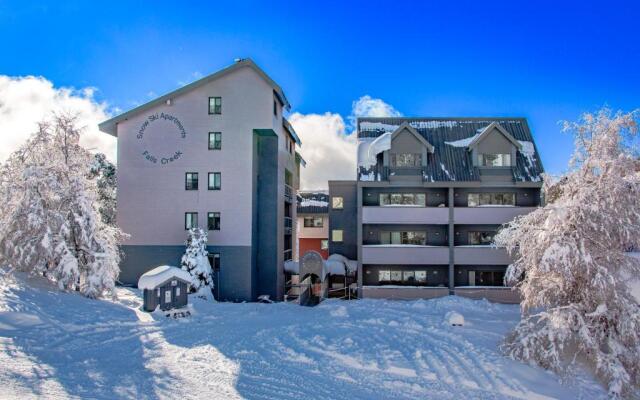 Snow Ski Apartments 16