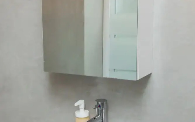 Perfect Modern Studio