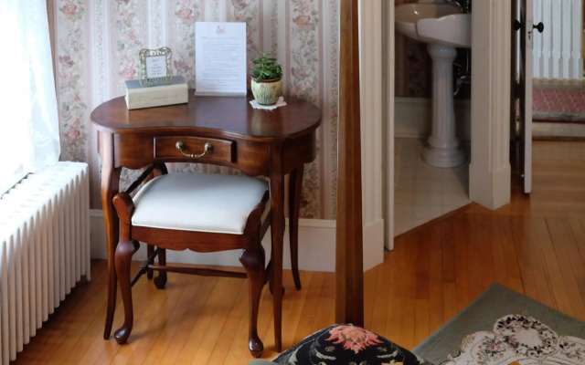 Guilford Bed and Breakfast