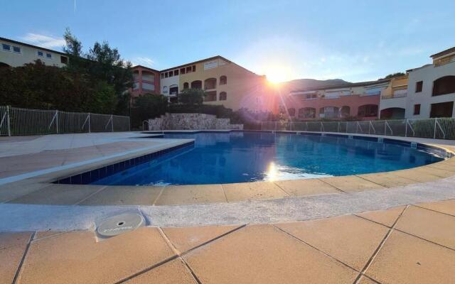 Appartement climatisé les Lavandiers 6 personnes piscines