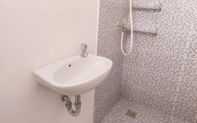 Cozy and Homey Studio (No Kitchen) at Apartment Aeropolis Residence