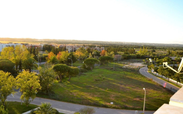 Parque das Amendoeiras