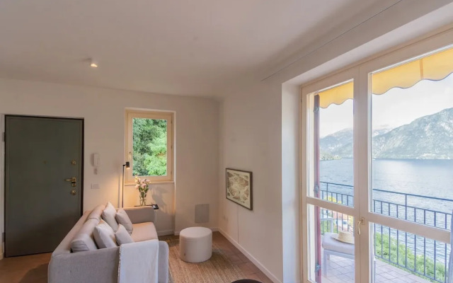 Casa Vela in Sala Comacina