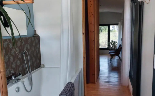 Holiday Home Hisa Gusta