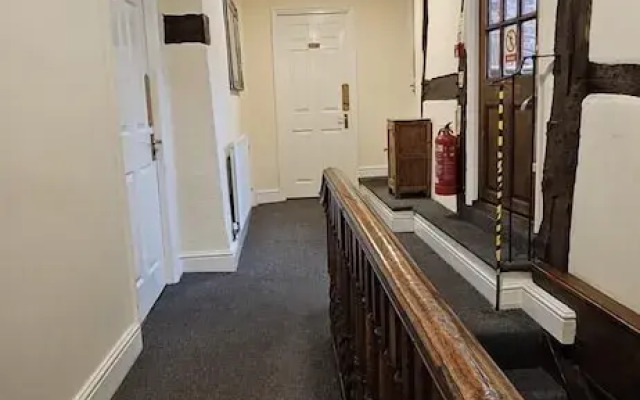 Cromwell's Tap House