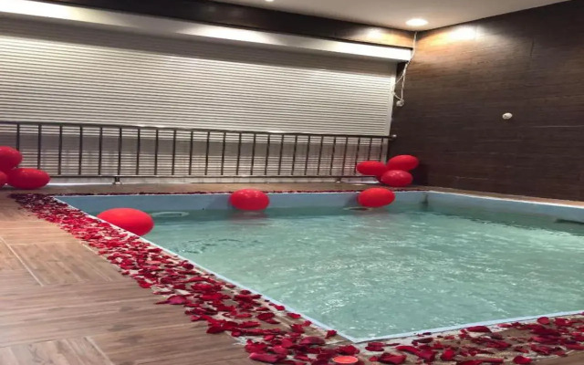 Rohara Resort