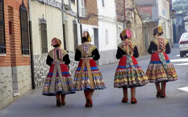 El Huesped del Sevillano