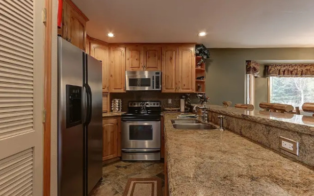 Cinnamon Ridge III