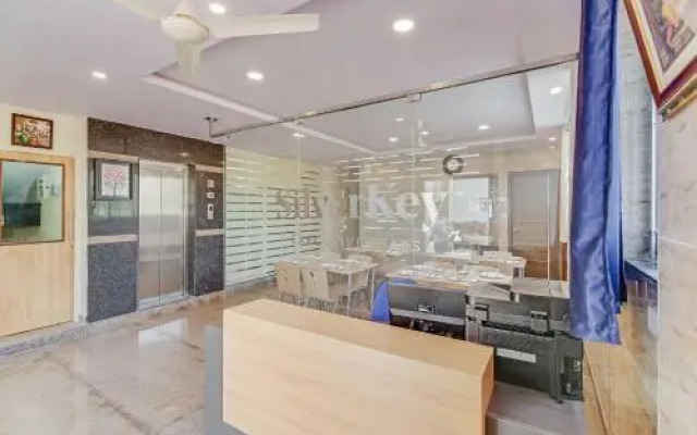 P&P Comforts By OYO Rooms