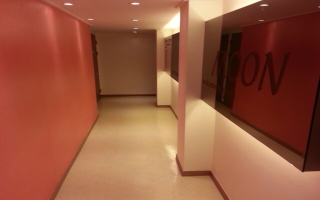 Moon Sun Guesthouse Myeongdong