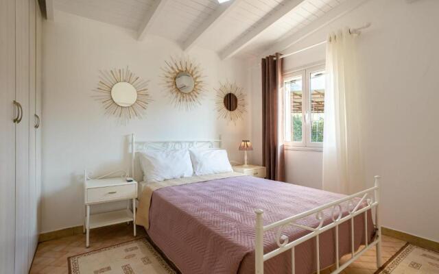 seashell cottage a seaside charm near kyparissia