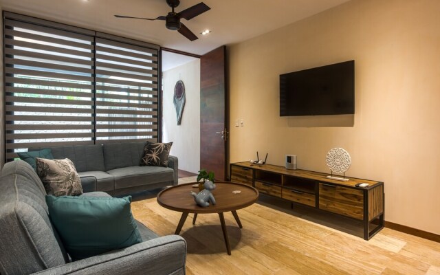 Bungalos Luxury B102 By Lockey