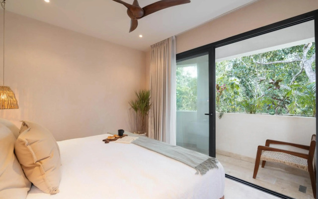 Exclusive 2BR Penthouse & Rooftop Pool, Aldea Zama