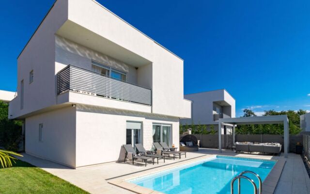 Villa Virtus (NVG360)
