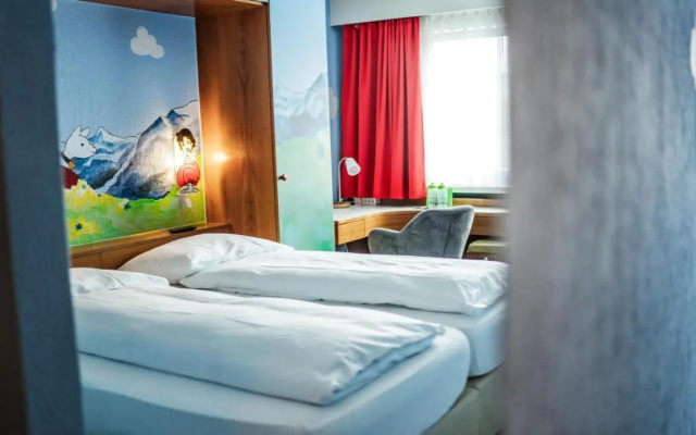 Kronenhof – Guest Rooms – Zurich