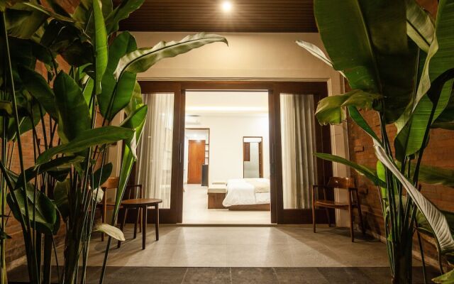 Griya Shanti Suites