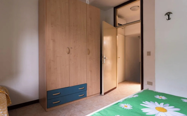 Luminous Flat in Bibione With Garden