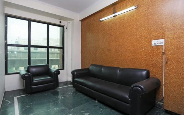 The Residency Hotel by OYO Rooms