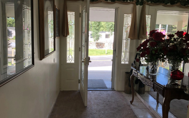 Deal's Bed & Breakfast Inn