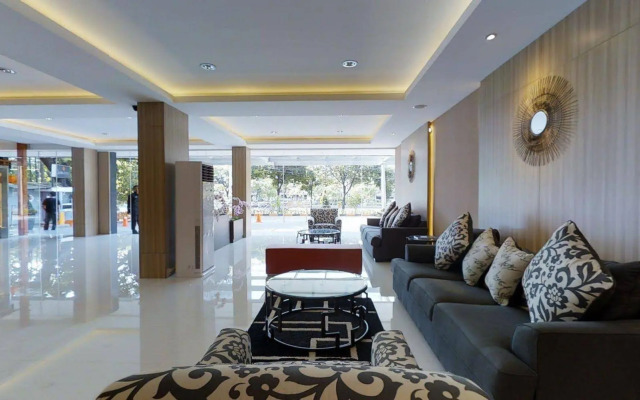 The Gloria Suites Jakarta