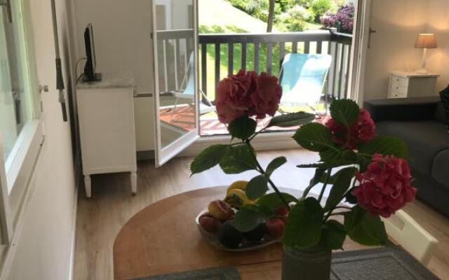 Entre forêt et Mer au Calme