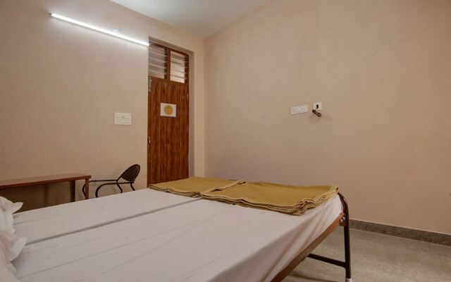 Sri Rugmani Residency by OYO Rooms
