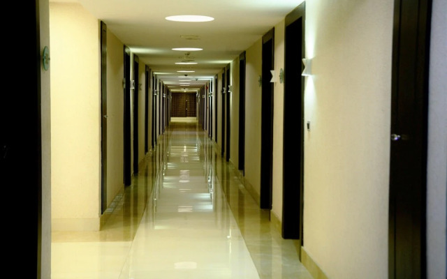 Caesar'S Luxury Hotel