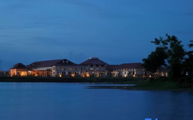 Horizon Lake View Resort