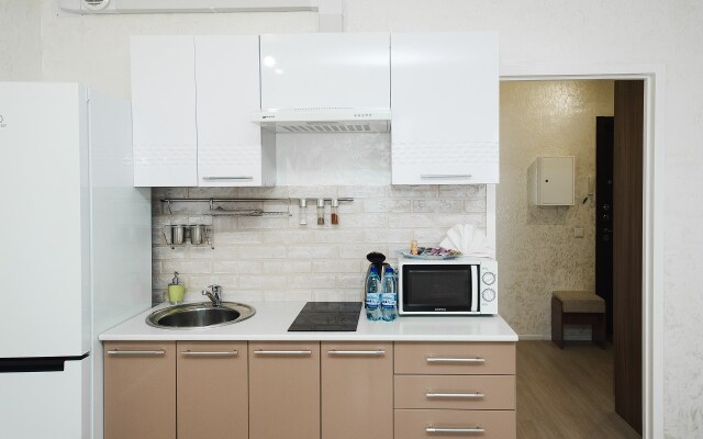 Абри Люкс на Полевой, 10