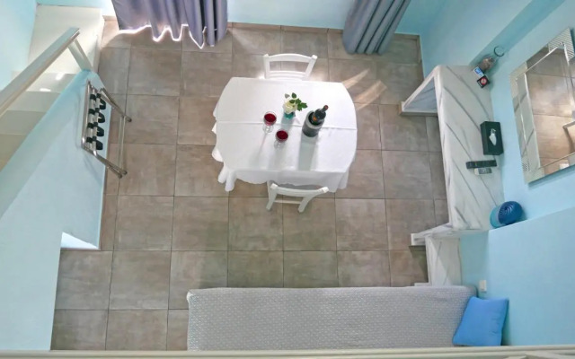 Nautilus Dome Suites & Apartments