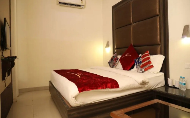 Hotel Poonam Plaza
