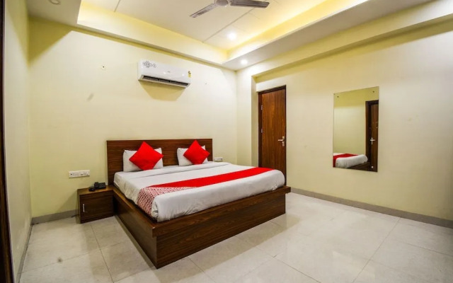 Mark Inn by OYO Rooms