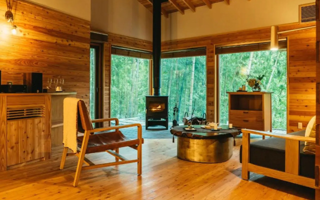 Hakone Reatreat villa 1f