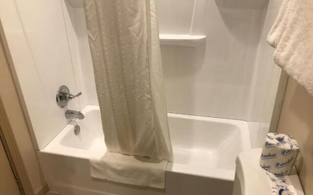 Allen Park Motor Lodge