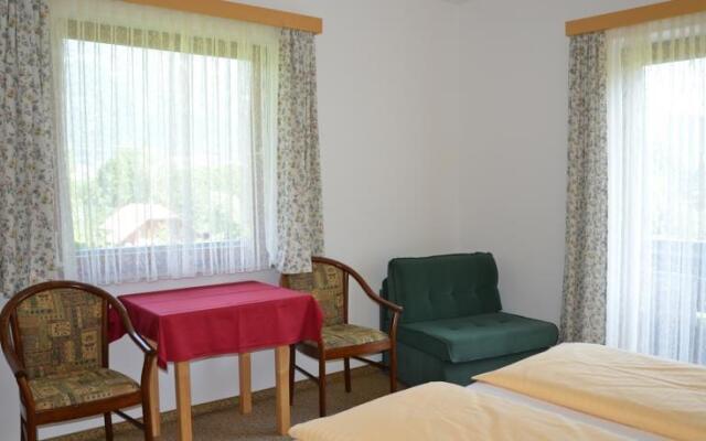 Haus Hannelore - Bed and Breakfast