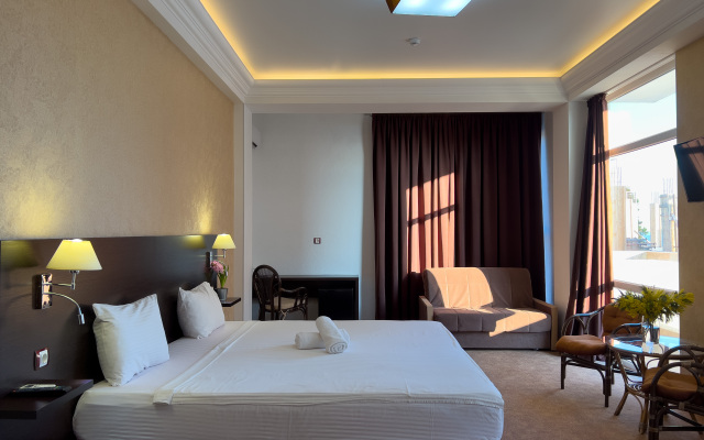 Hotel Bereg Evkaliptov
