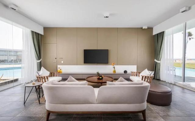 The G Hotel