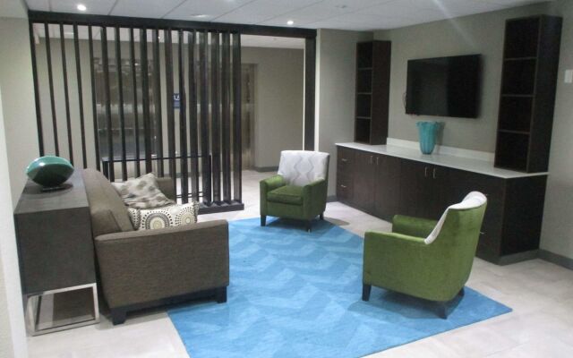 Best Western Plus McPherson