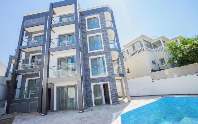 M2 Otel