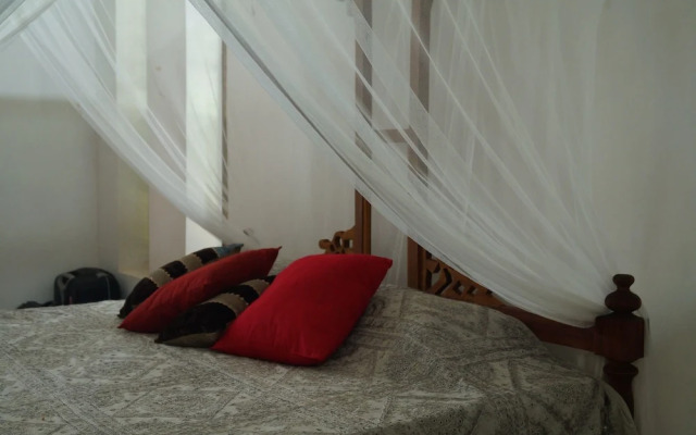 Pangani Cliffs Lodge