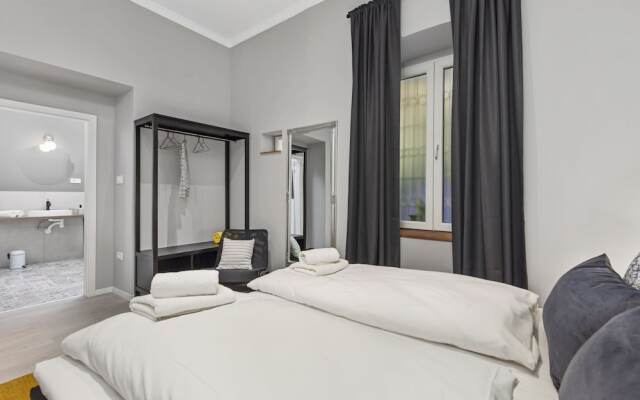 Apartments Carpathia