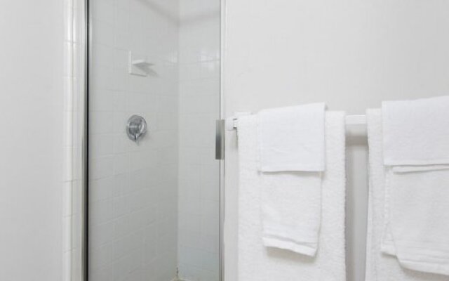 Concord Square Suites