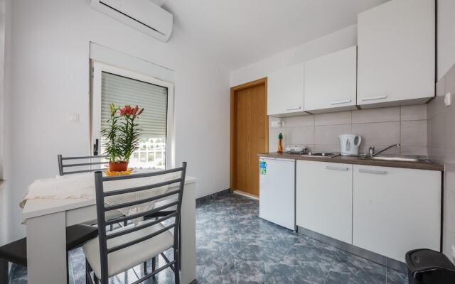 A2- apt With Terrace With the sea View and Garden